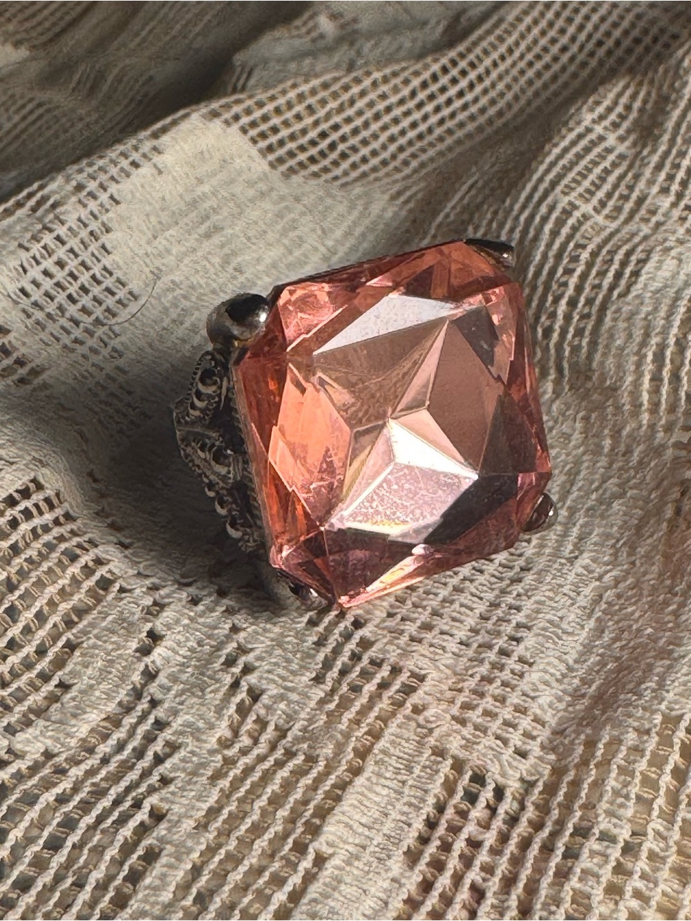 Vintage Adjustable Cocktail Ring Pink Faceted Crystal Rhinestone Statement - Picture 3 of 7